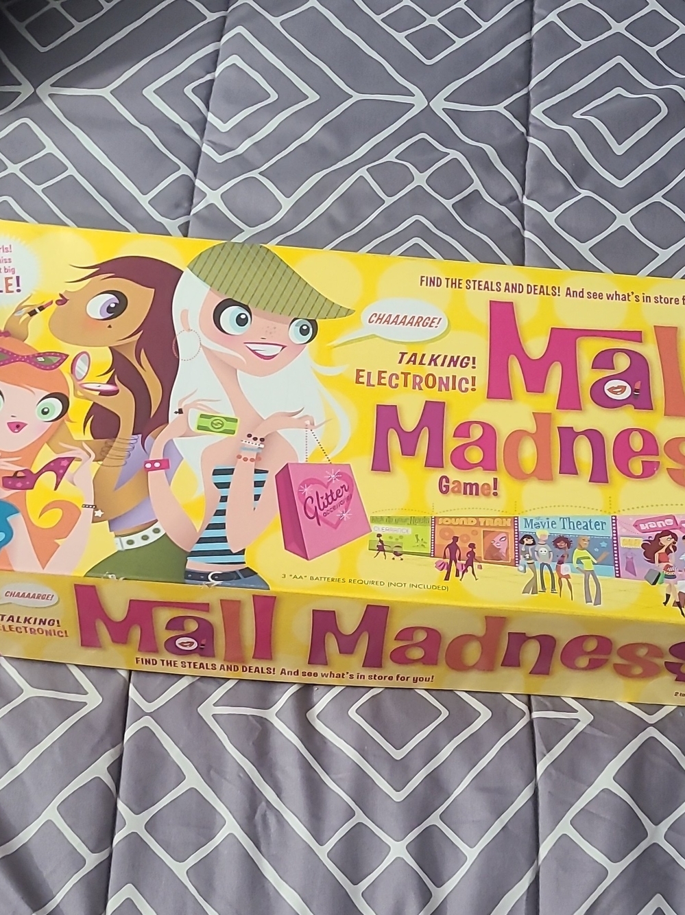Milton Bradley 2004 Mall Madness Board Game VOICE NOT WORKING Otherwise complete